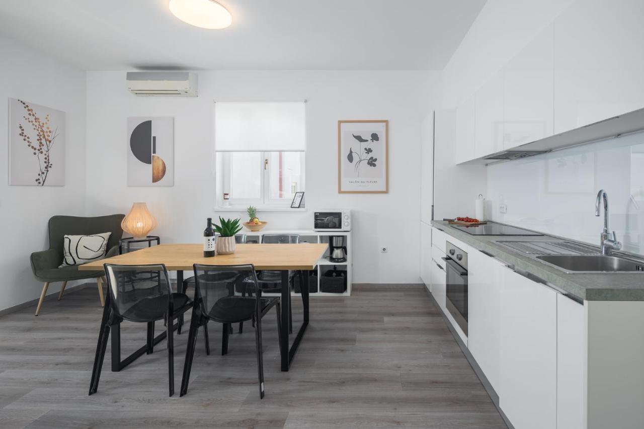 פורץ Apartment Adria Premium מראה חיצוני תמונה